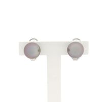 White gold clip-on earrings with Tahitian pearl