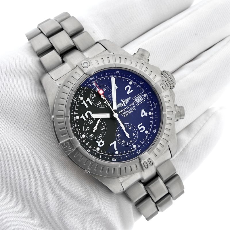 Image 10 of Breitling Chrono Avenger Titanium E13360; Chronograph men's watch