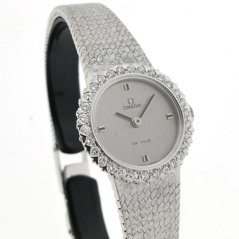 Image 3 of Omega De Ville 'Cocktail Watch'; 18k white gold women's watch with diamonds