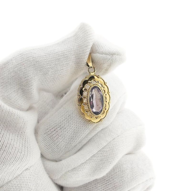 Image 8 of Vintage gold pendant with amethyst
