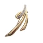 Image 2 of Gold brooch with diamond; 0.045 ct.
