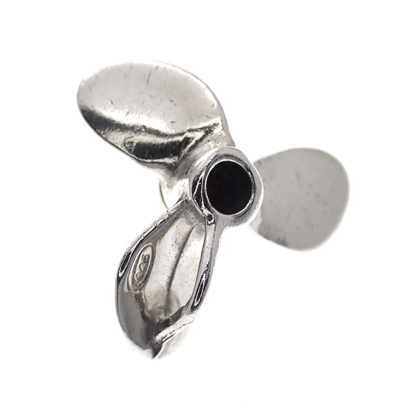 Image 4 of Silver pendant of a propeller