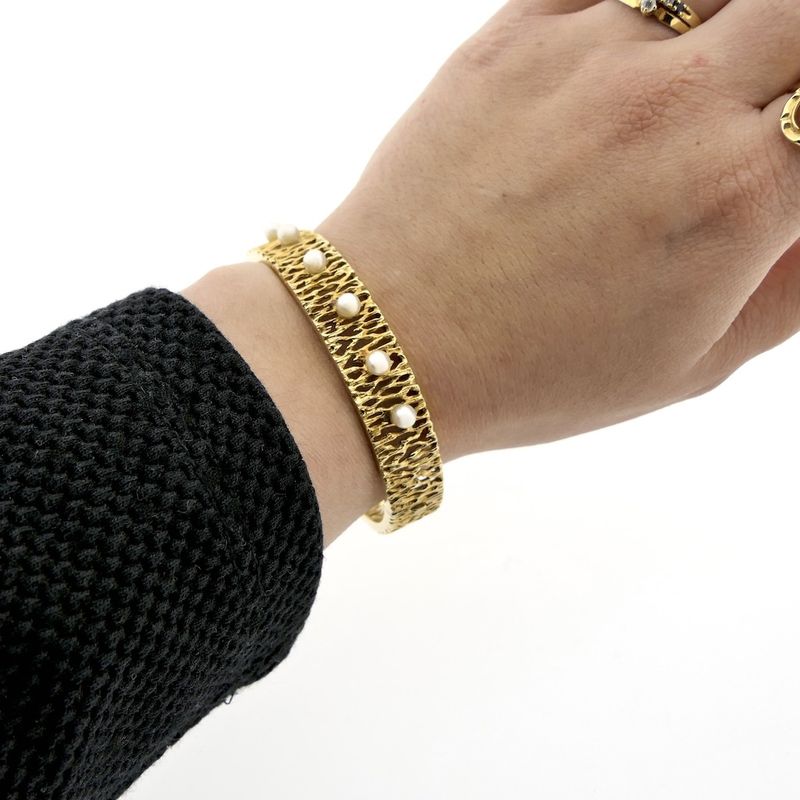 Image 5 of Gold slave bracelet with pearls; size M