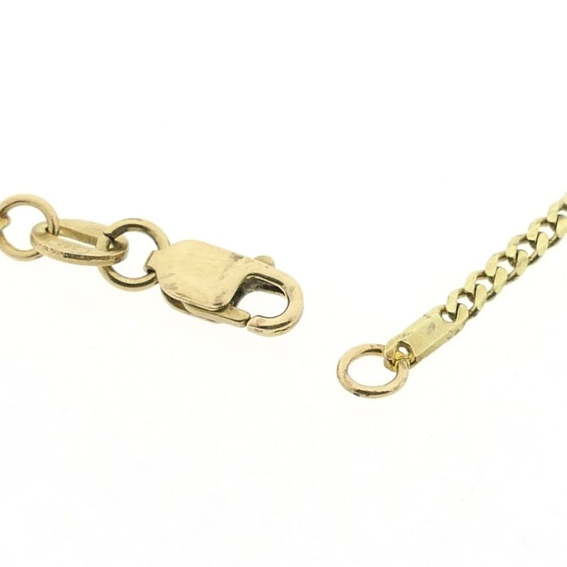 Image 3 of Gold closed Figaro link chain