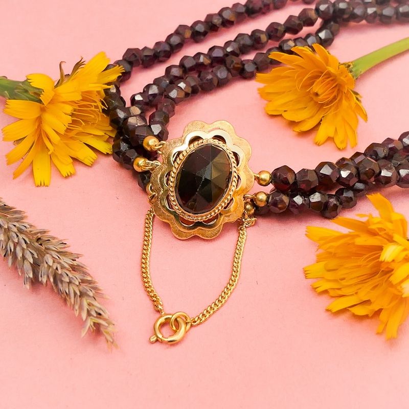 Image 2 of Antique garnet bead necklace with gold decorative clasp