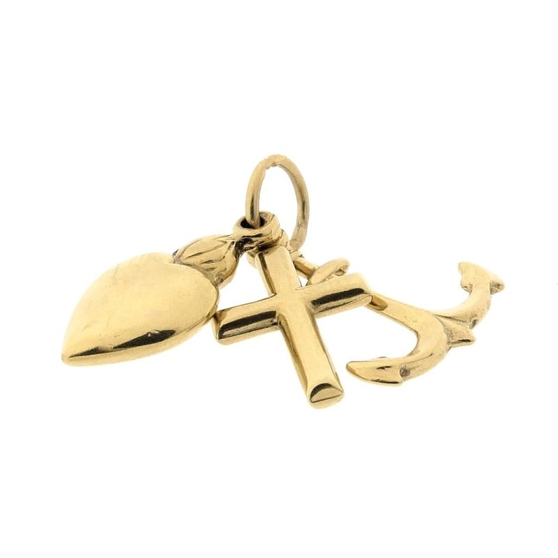 Image 4 of 8 carat gold pendant; Faith, hope, and love