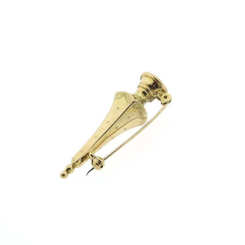 Image 4 of Vintage gold brooch of a knitting needle cap