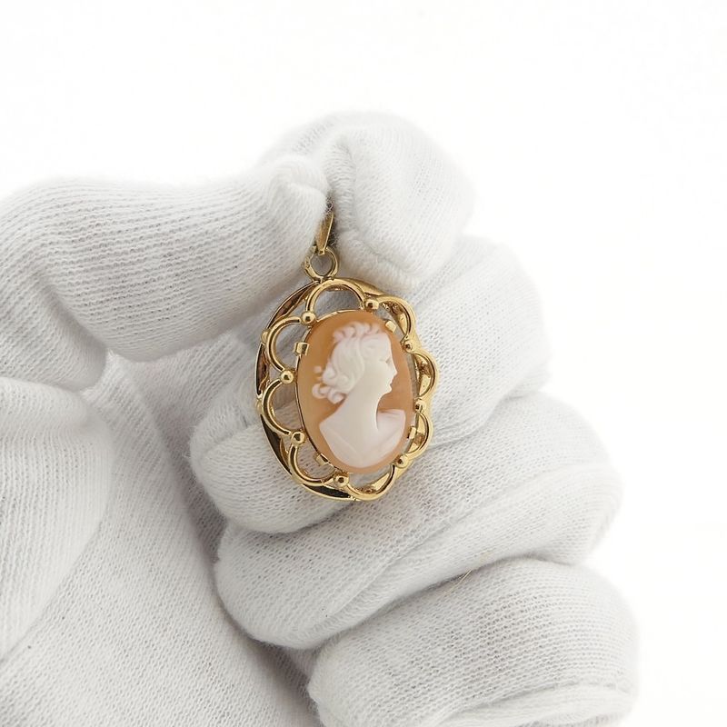Image 7 of Vintage gold pendant with cameo