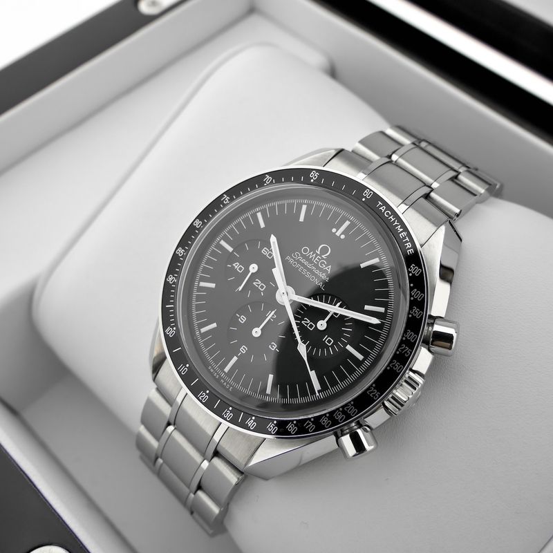Image 21 of Omega Speedmaster Professional 'Moonwatch' 311.30.42.30.01.005; Chronograph men's watch