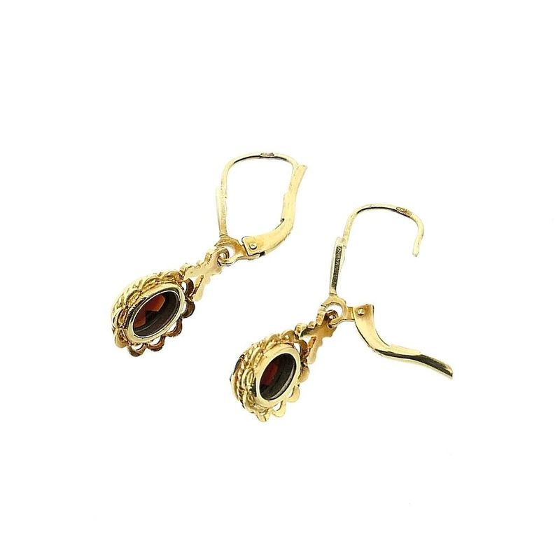 Image 5 of Gold earrings with garnet