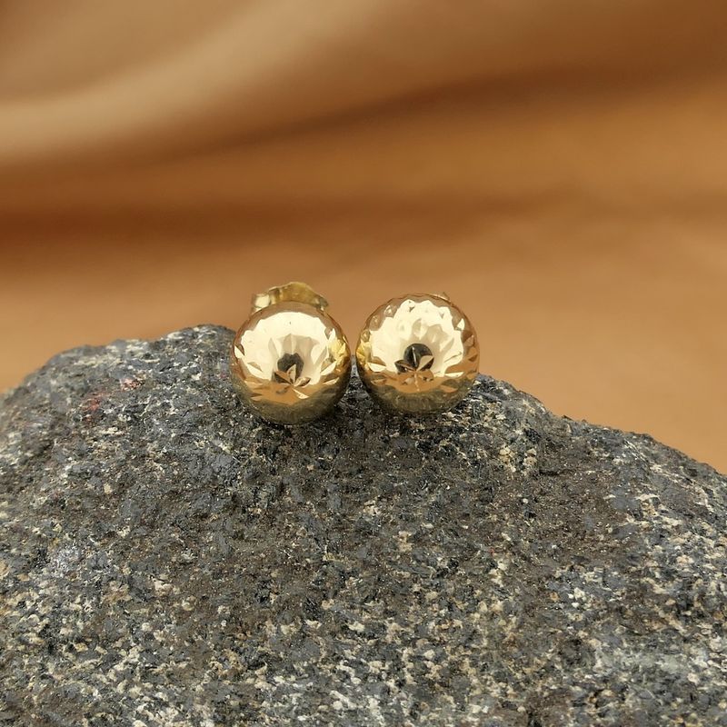 Image 2 of Gold subtle stud earrings | Sphere