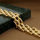 Image 4 of Gold link bracelet with pattern