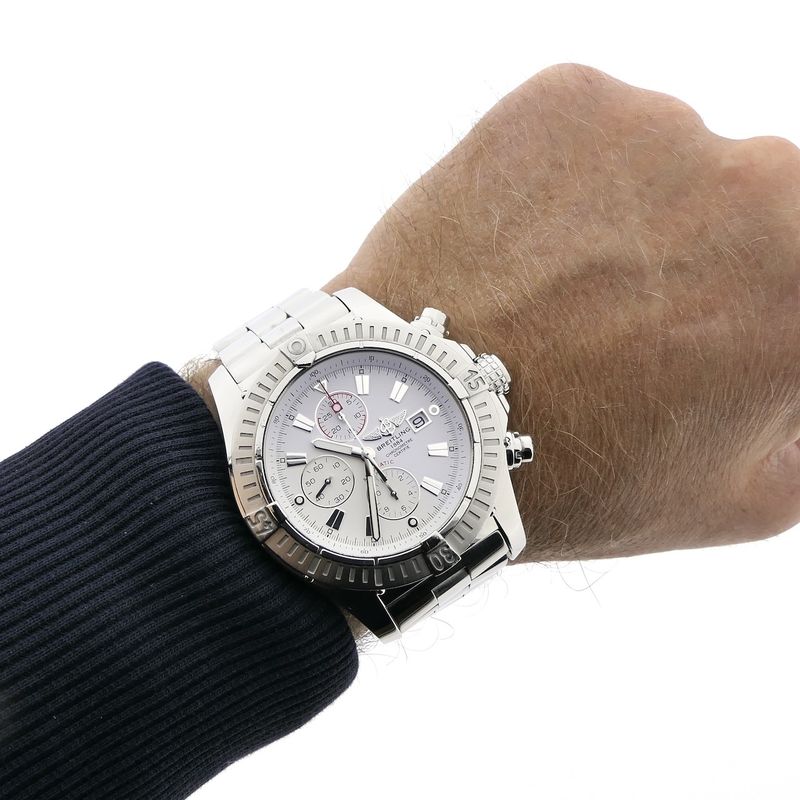 Image 17 of Breitling Super Avenger A13370; Chronograph men's watch
