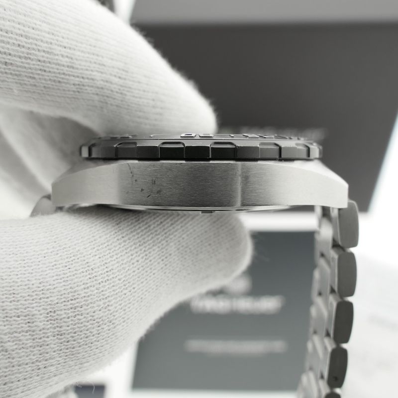 Image 11 of TAG Heuer Formula 1 Chronograph Men's Watch