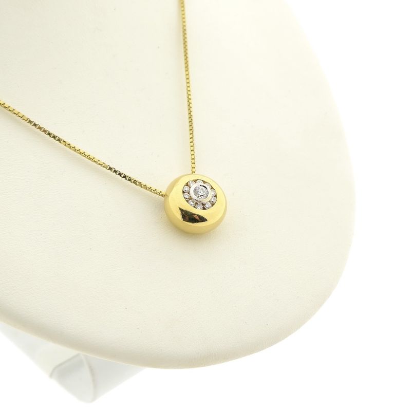 Image 6 of Gold pendant with diamonds
