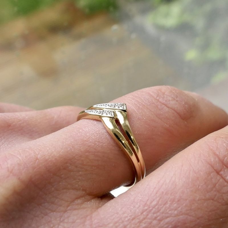 Image 8 of Gold V-shaped ring with diamond | 0.005 ct.