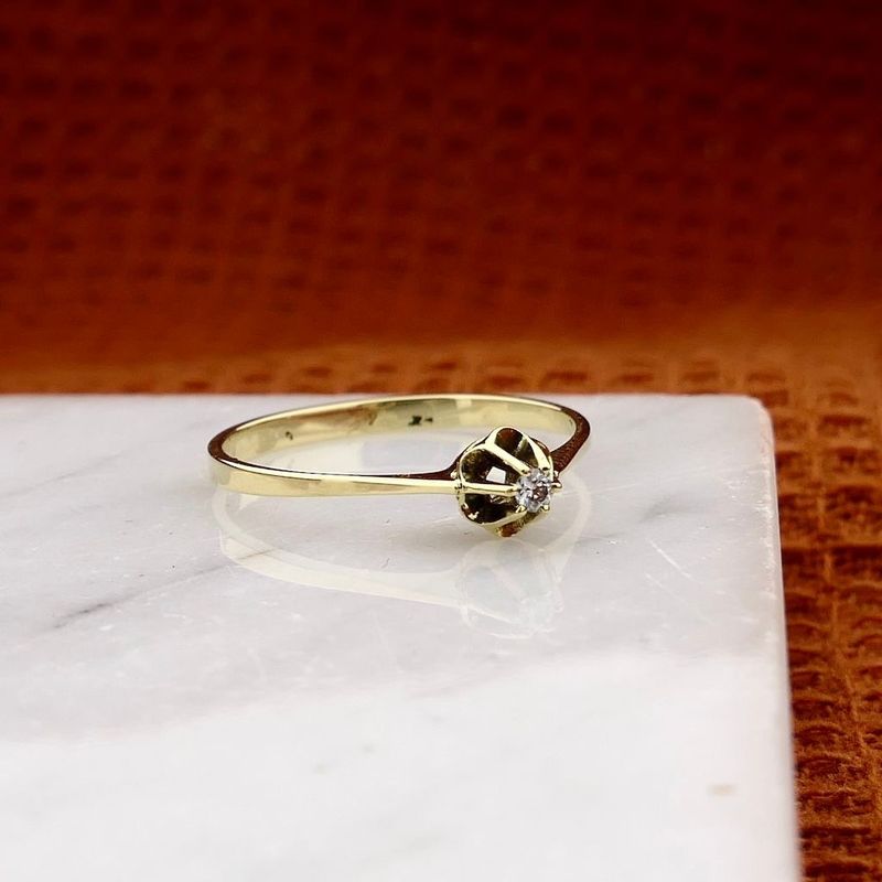 Image 2 of Gold Solitaire Ring with Diamond; 0.02 ct.