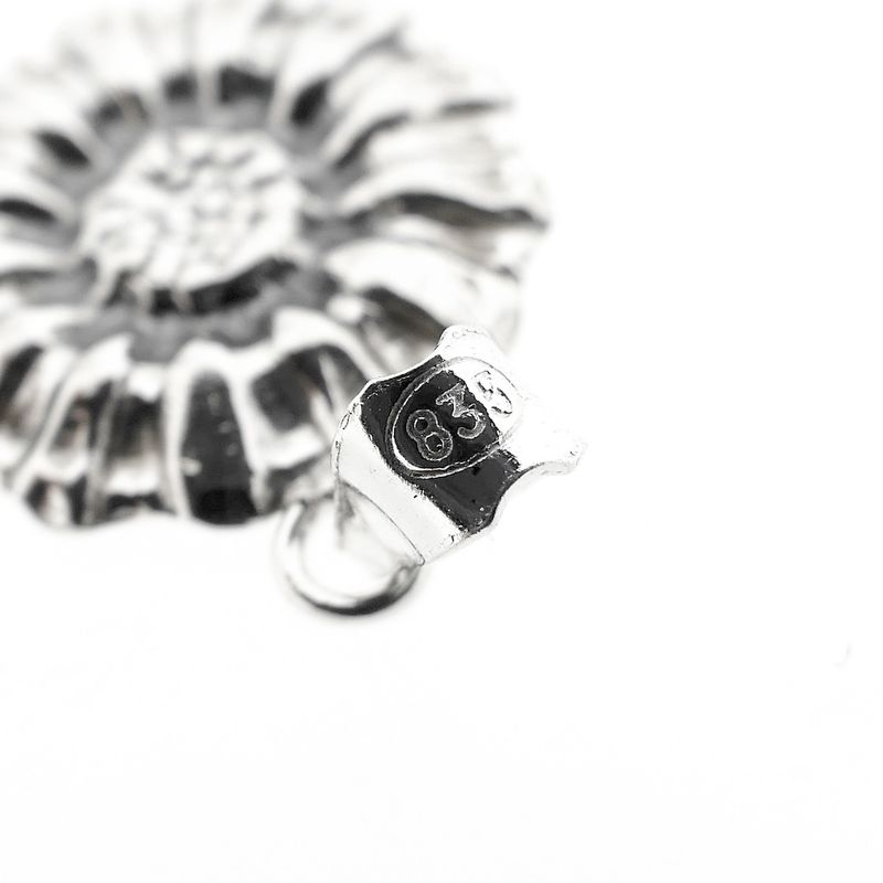 Image 3 of Silver pendant of a flower