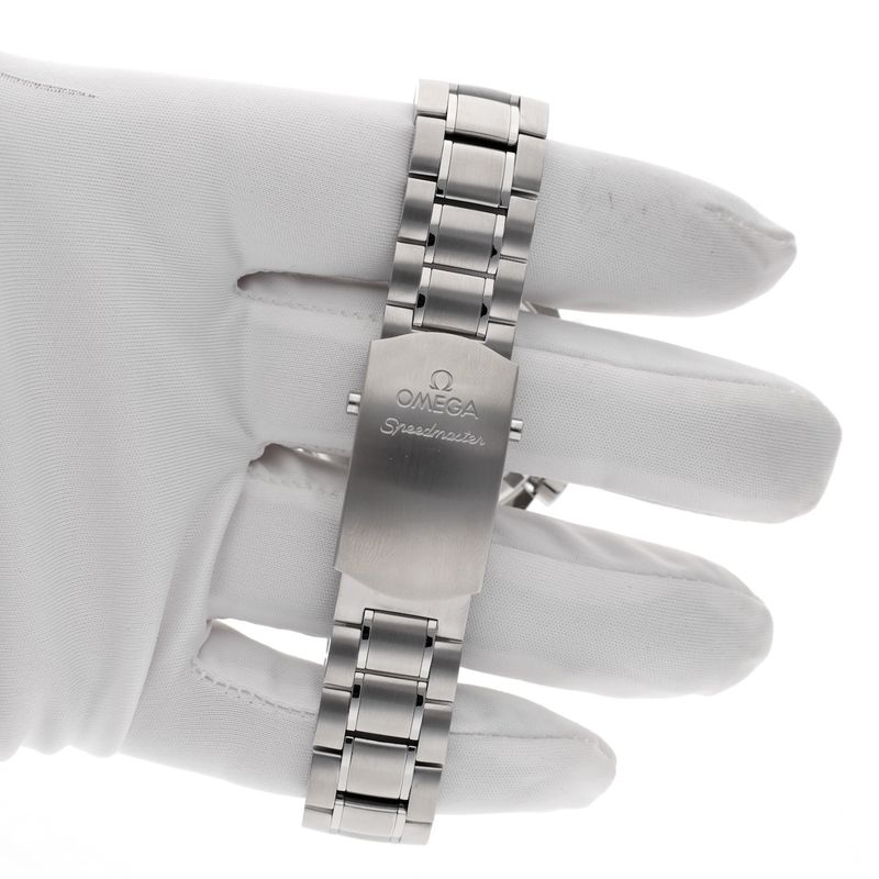 Image 8 of Omega Speedmaster Day-Date Chronometer 3221.30.00; Automatic men's watch