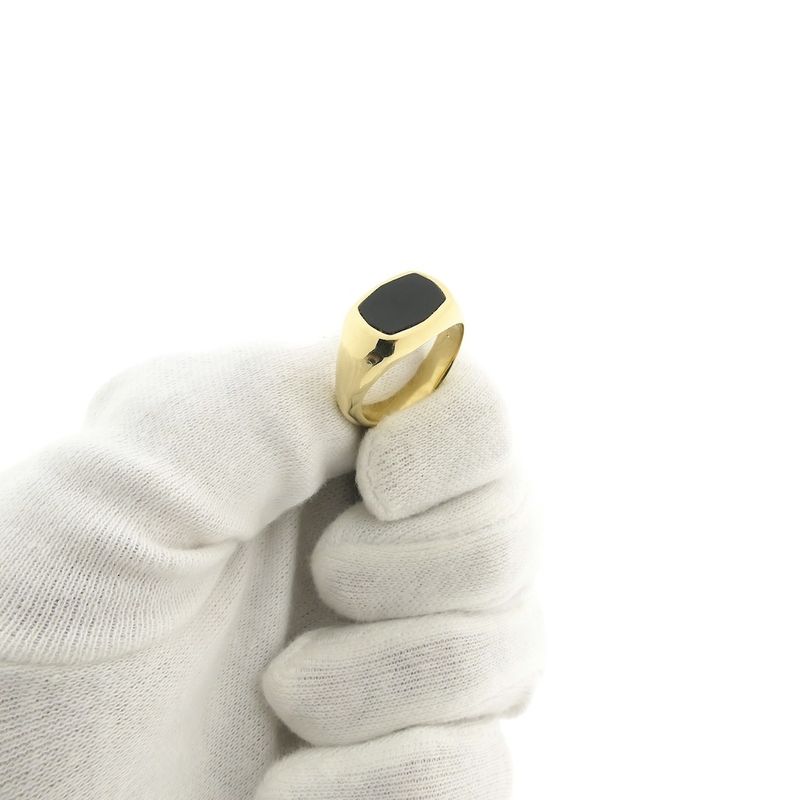 Image 11 of Gold signet ring with onyx