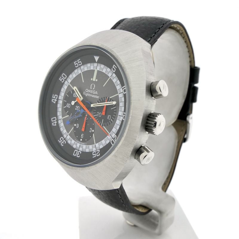 Image 2 of Omega Flightmaster 145.036; Vintage chronograaf piloten horloge