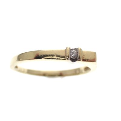 Image 2 of Gold solitaire ring with diamond; 0.03 ct.