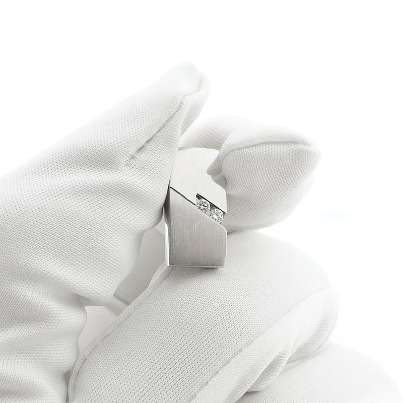 Image 7 of White gold pendant with diamond | 0.09 ct.