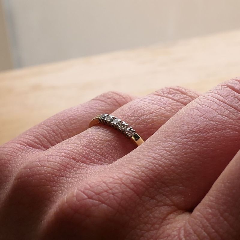 Image 7 of Golden Diamonde ring set with diamond; 0.10 ct.