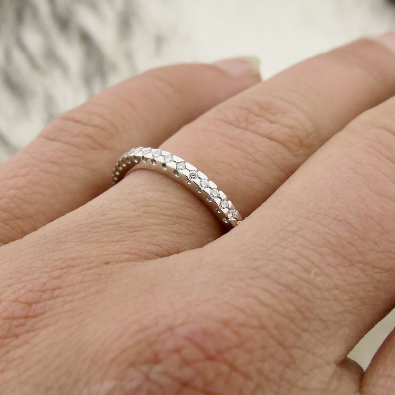 Image 7 of 18K white gold alliance ring with 0.4 ct diamond