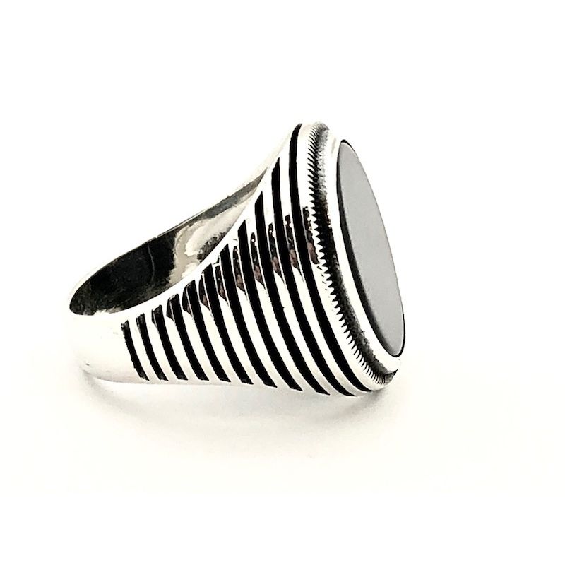 Image 3 of Silver signet ring with onyx stone