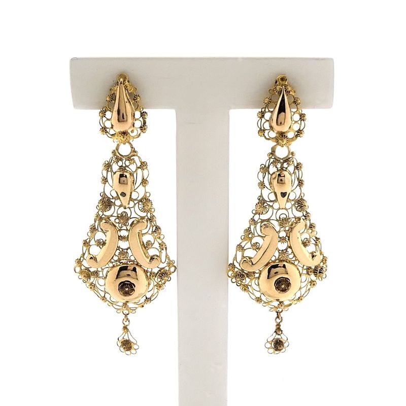 Image 1 of Vintage gold earrings