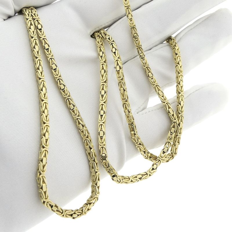 Image 8 of Gold square king link necklace