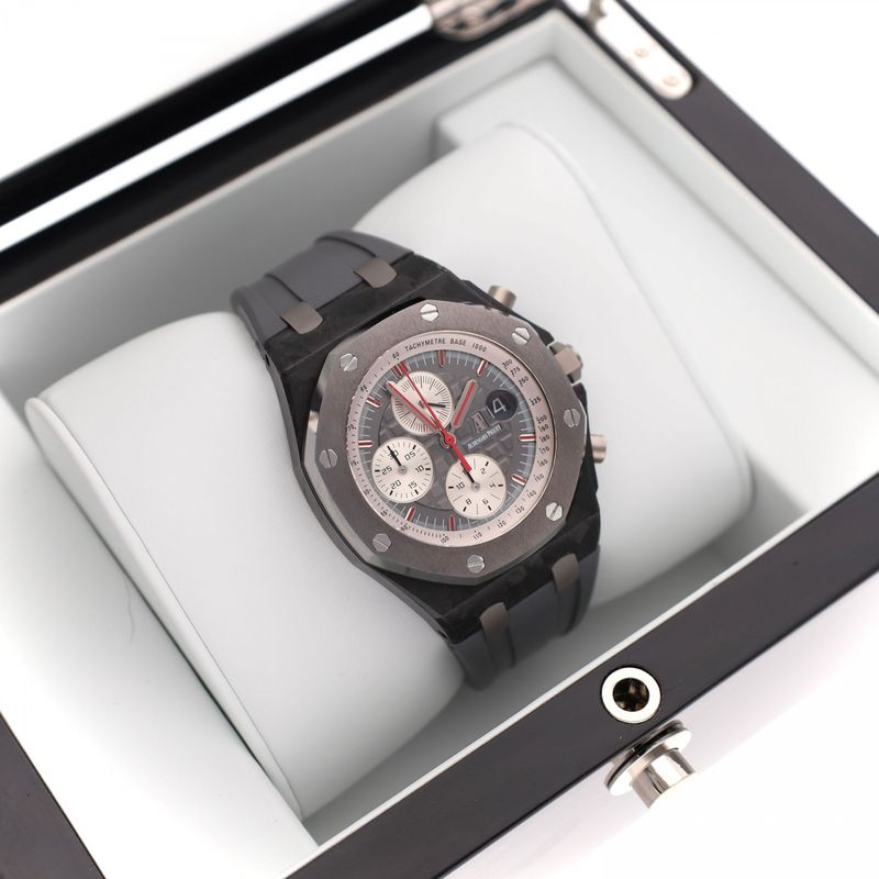 Afbeelding 17 van Audemars Piguet Royal Oak Offshore 'Jarno Trulli Limited Edition' 26202AU.OO.DOO2CA; Automatisch Her