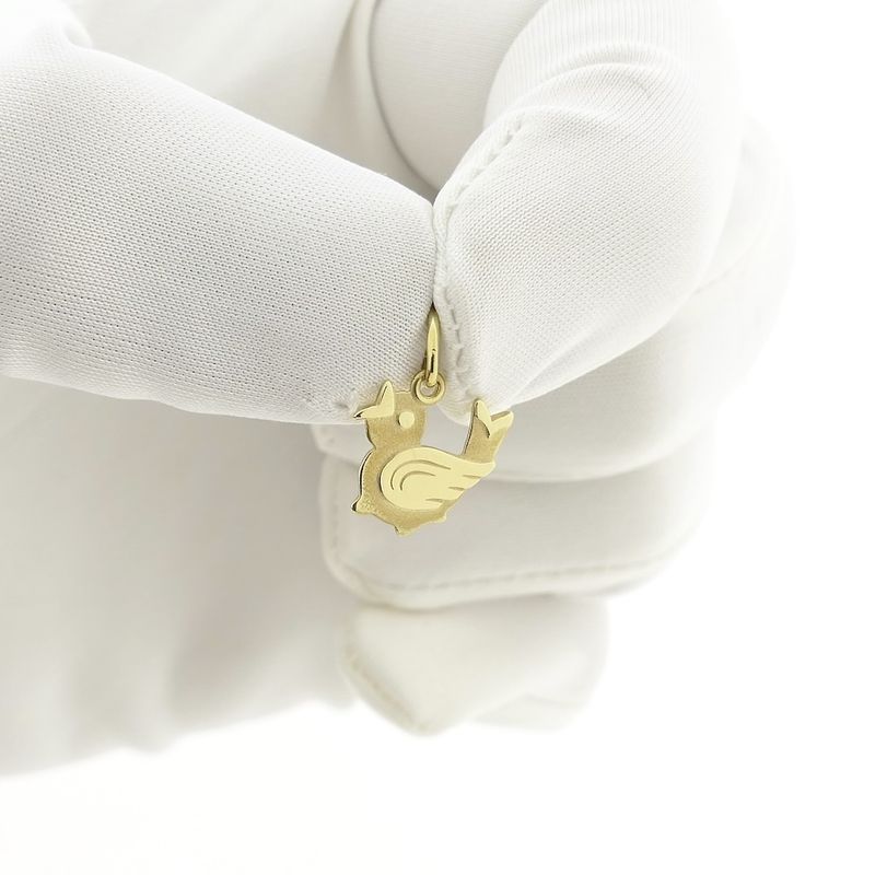 Image 11 of Gold pendant of a chirping bird