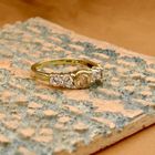 Afbeelding 2 van Gouden rijring met zirconia