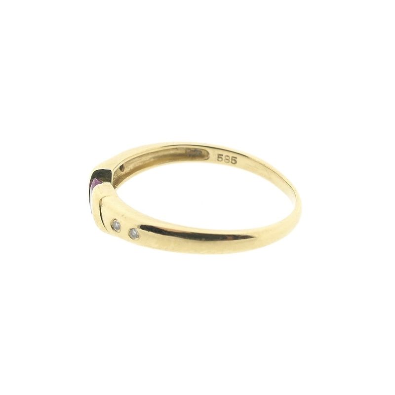 Image 5 of Gold ring with ruby ​​and diamond | 0.02 ct.