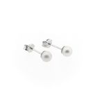 Image 4 of White gold stud earrings with pearl