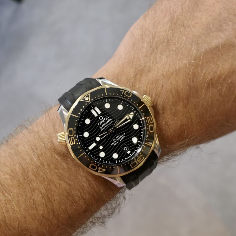 Image 14 of Omega Seamaster Diver 300M Co-Axial Master Chronometer; Men's diving watch