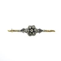 Victorian gold brooch with diamond; 0.27 ct.