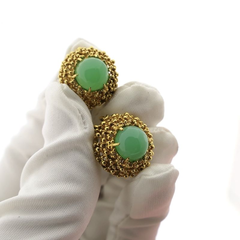 Image 9 of Gold clip-on earrings with chrysoprase