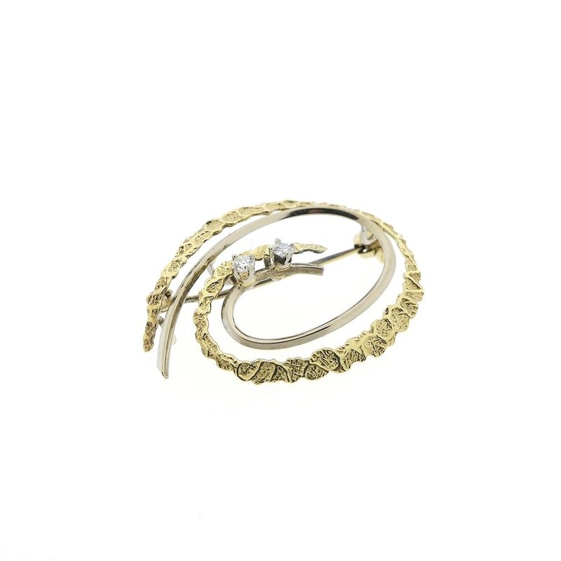 Image 3 of Two-tone gold brooch with diamond; 0.08 ct.