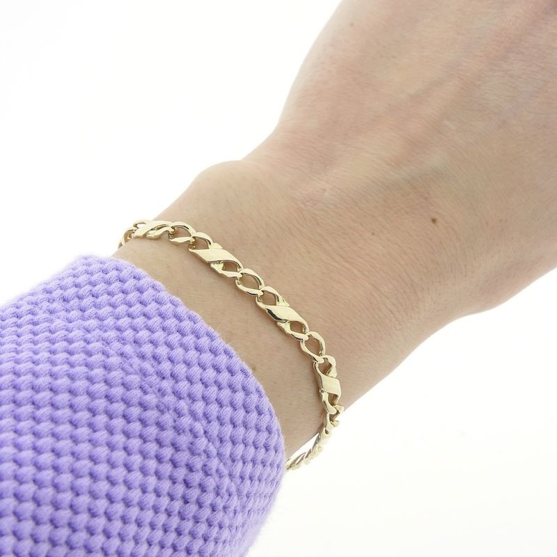 Image 6 of Gold gourmet link bracelet