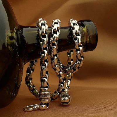 Image 2 of Solid silver fantasy link chain | 44 cm