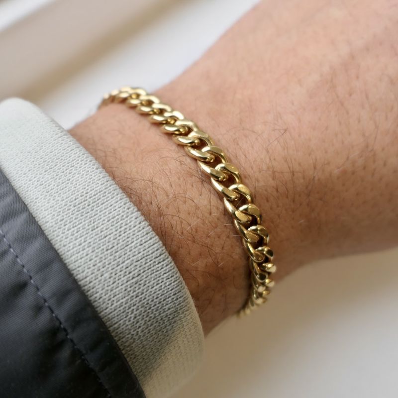Image 9 of Gold gourmet link bracelet.