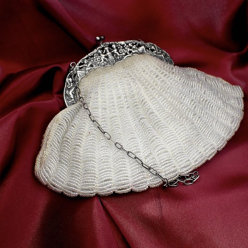 Image 9 of Antique clasp bag with silver handle and glass beads