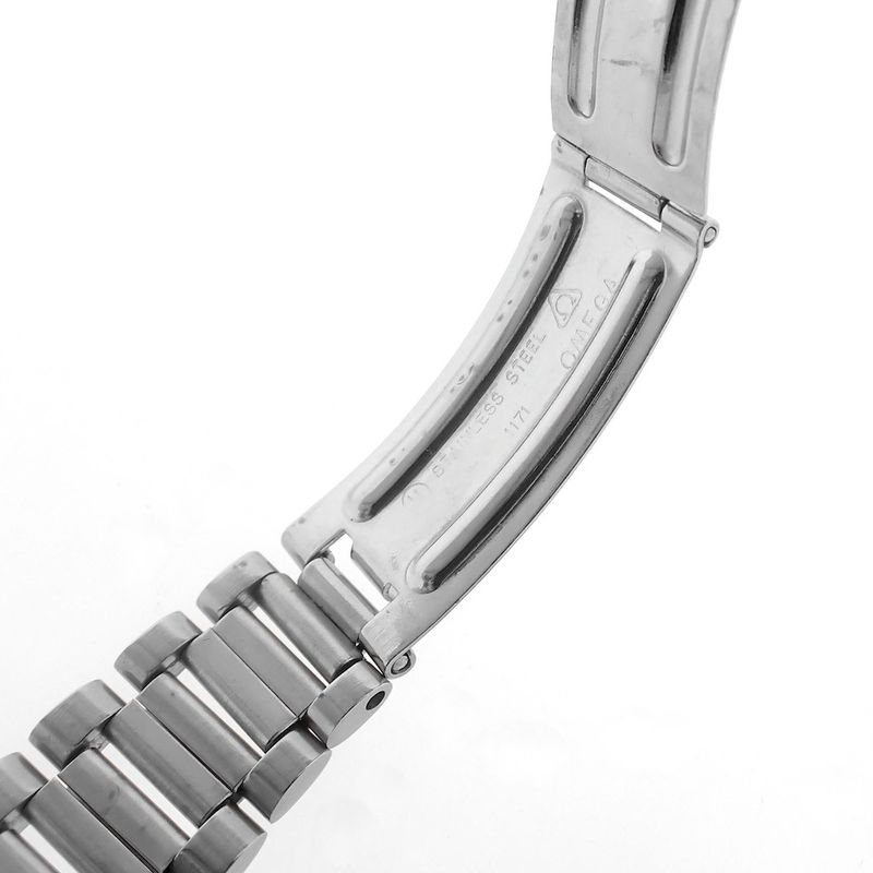 Image 9 of Omega Speedmaster Moonwatch; Vintage chronograph watch