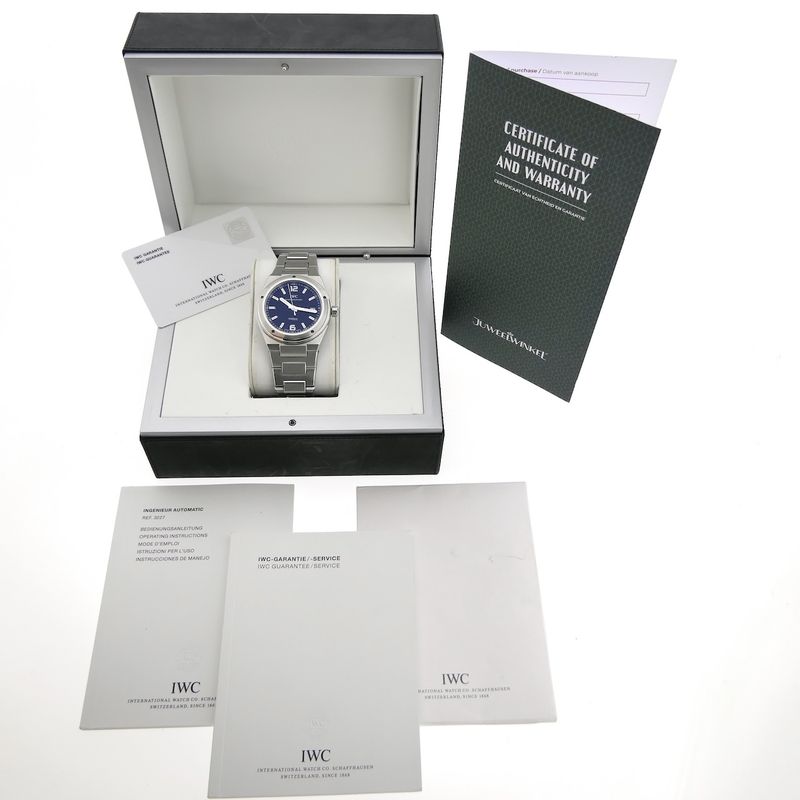 Image 22 of IWC Ingenieur IW3227-01; Automatic men's watch