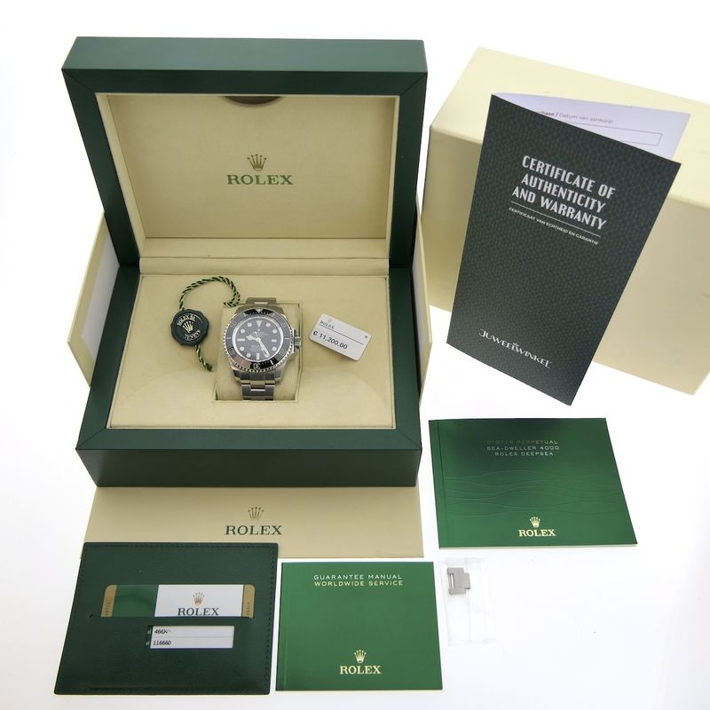 Image 29 of Rolex Sea-Dweller Deepsea 116660; Automatic men's diving watch in full set