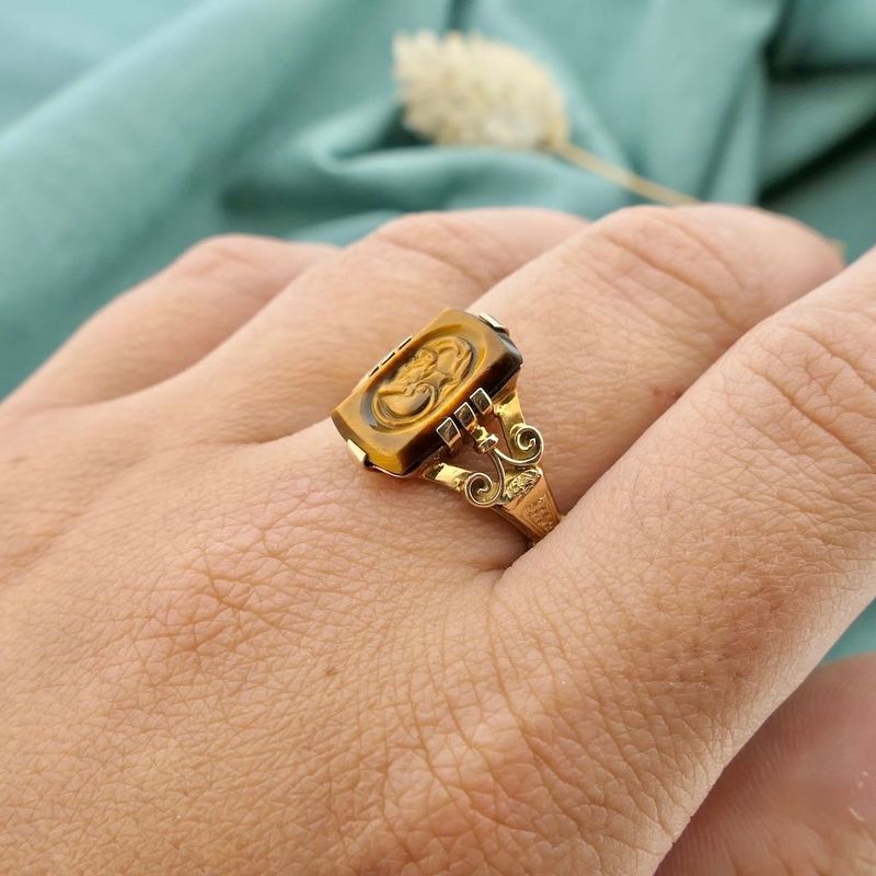 Image 4 of Gold ring with tiger's eye; Cameo