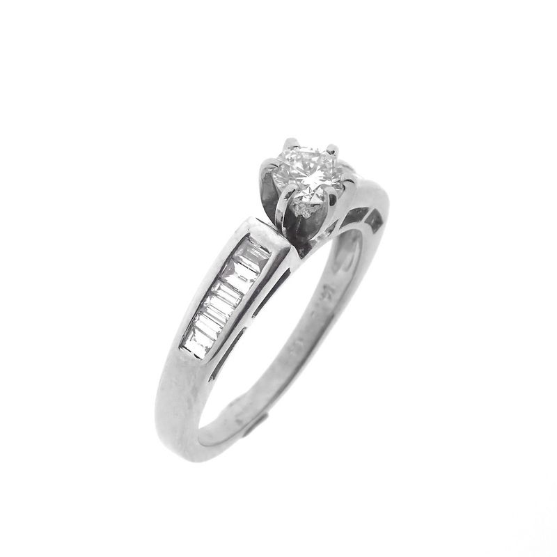 Image 1 of White gold ring with diamond | 0.25 ct.